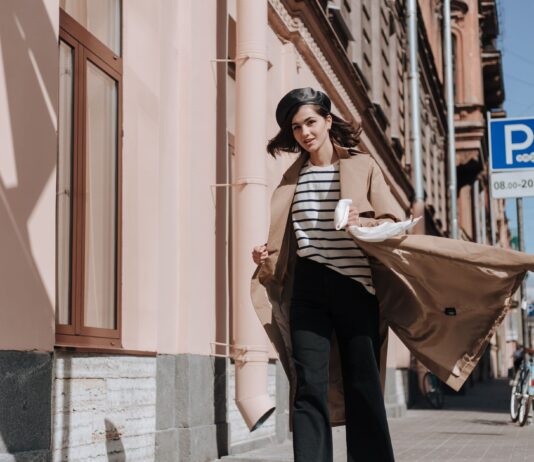 Francuski street style w fotografii: jak uchwycić paryski szyk na polskich ulicach? Francuski street style w fotografii: jak uchwycić paryski szyk na polskich ulicach?